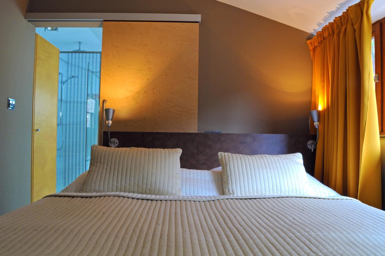 Hotel Kokorin Buitenkant foto